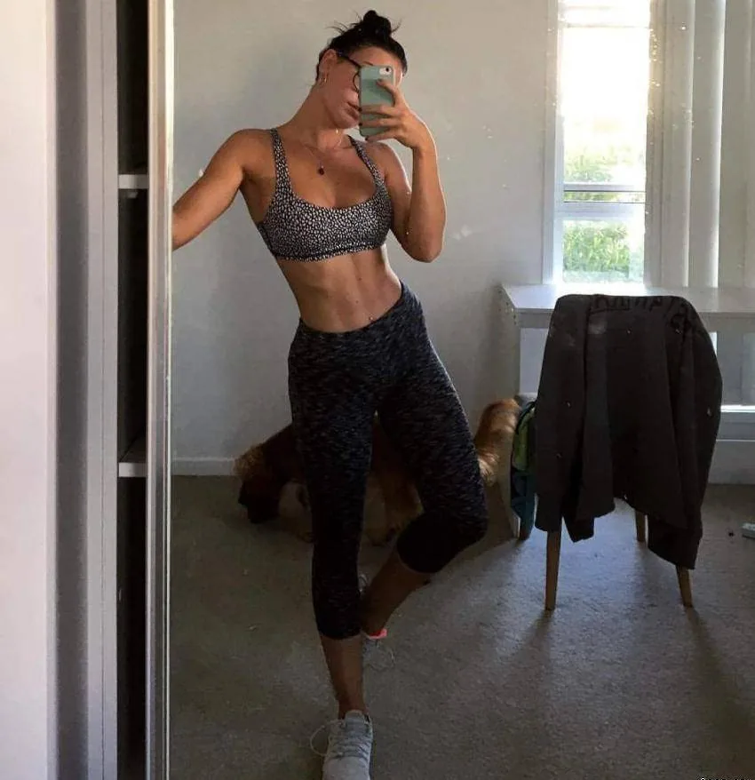 70_Renata