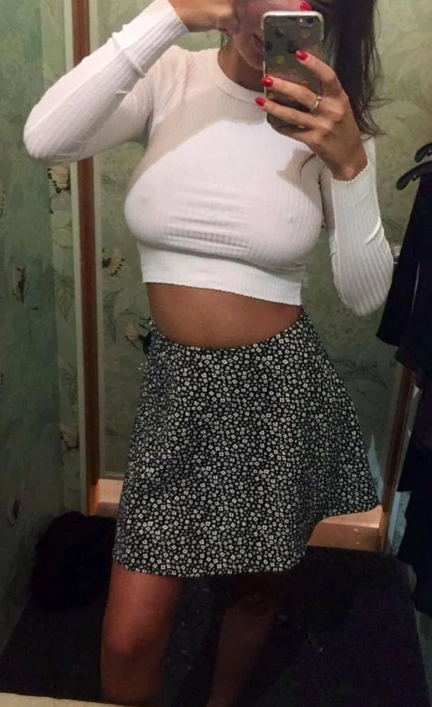 Single_Helena